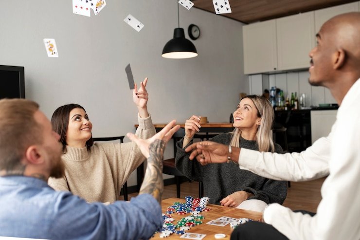 Aplikasi mobile artistoto dengan meja live dealer dan slot games